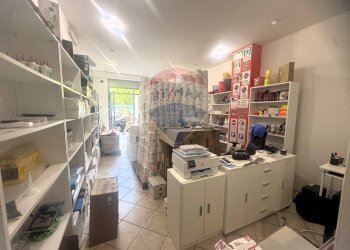 Camera / camera da letto - Shop Via Federico Paolini
 
94, Roma - photo 5