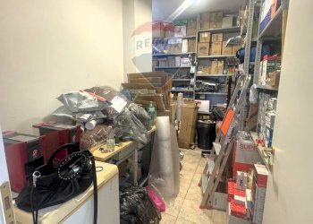 Dispensa di stoccaggio - Shop Via Federico Paolini
 
94, Roma - photo 8