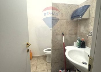 Bagno - Shop Via Federico Paolini
 
94, Roma - photo 9