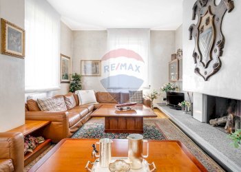 Soggiorno - Villa Torino
 
13, Busto Arsizio - foto 29