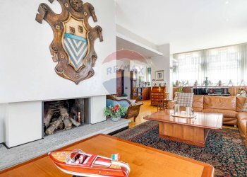 Soggiorno - Villa Torino
 
13, Busto Arsizio - foto 30