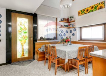 Sala da pranzo - Villa Torino
 
13, Busto Arsizio - foto 38