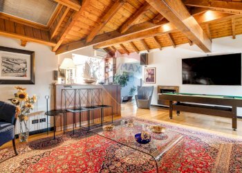 Soggiorno - Villa Torino
 
13, Busto Arsizio - foto 64