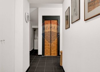 Hall / corridoio - Villa Torino
 
13, Busto Arsizio - foto 74