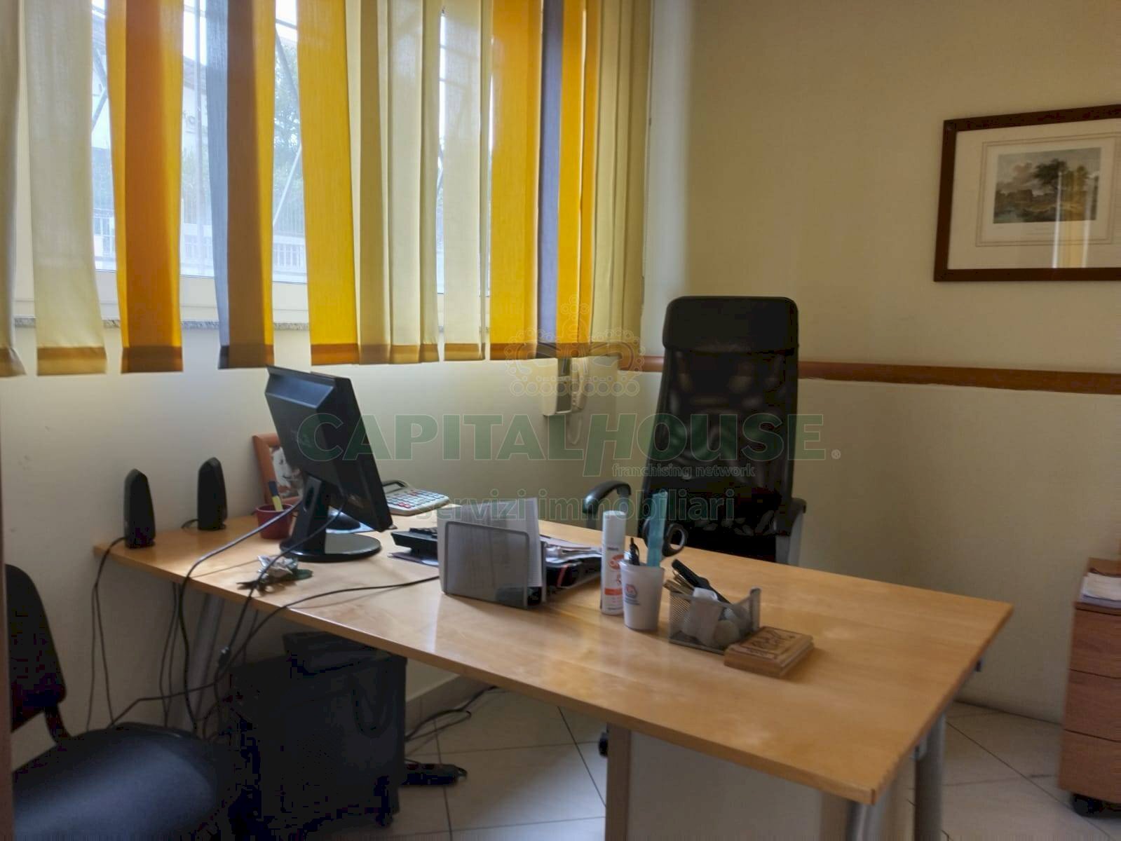 Foto 2 - Office pressi casello autostradale, Santa Maria Capua Vetere - photo 2