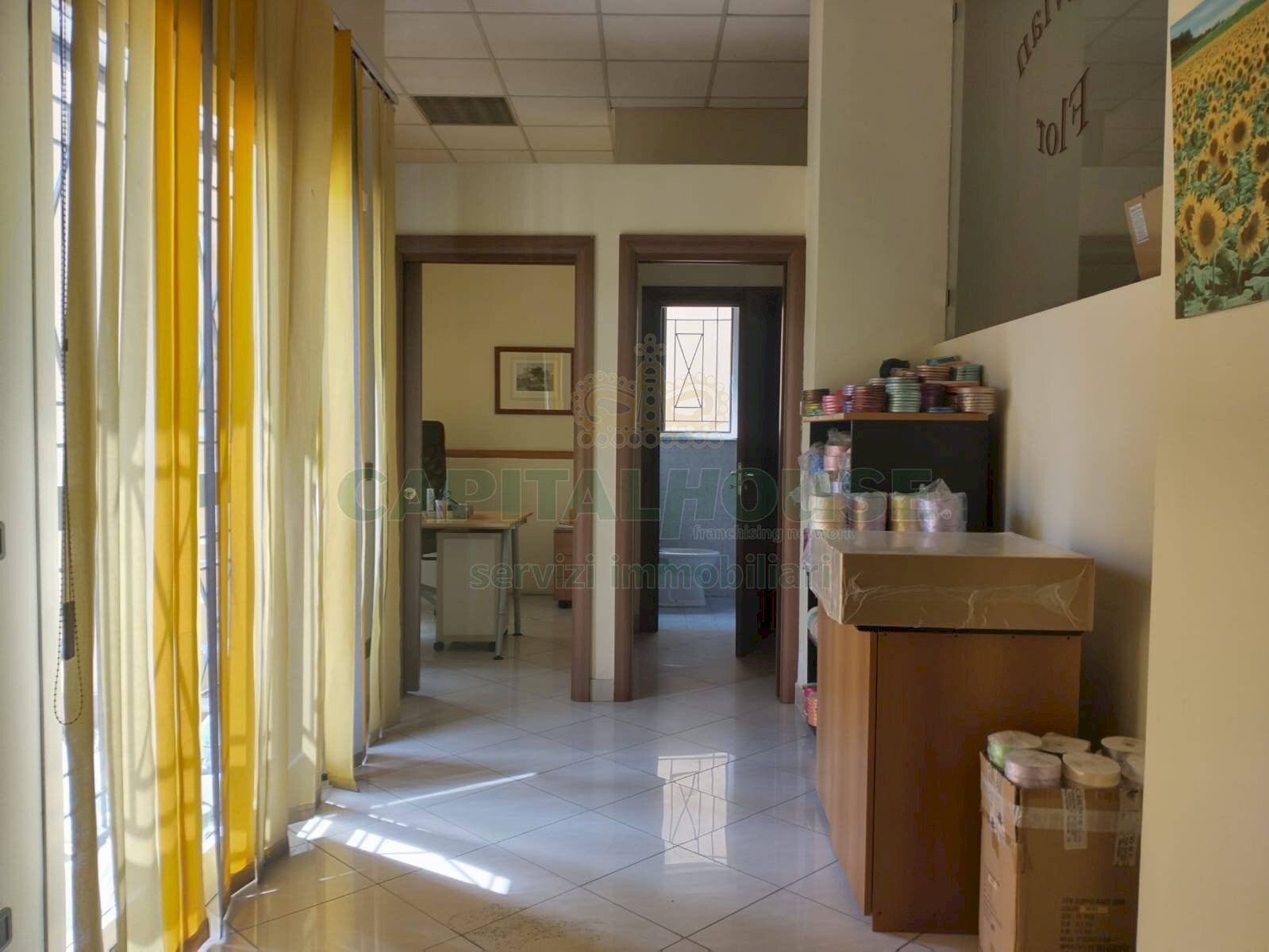 Foto 3 - Office pressi casello autostradale, Santa Maria Capua Vetere - photo 3