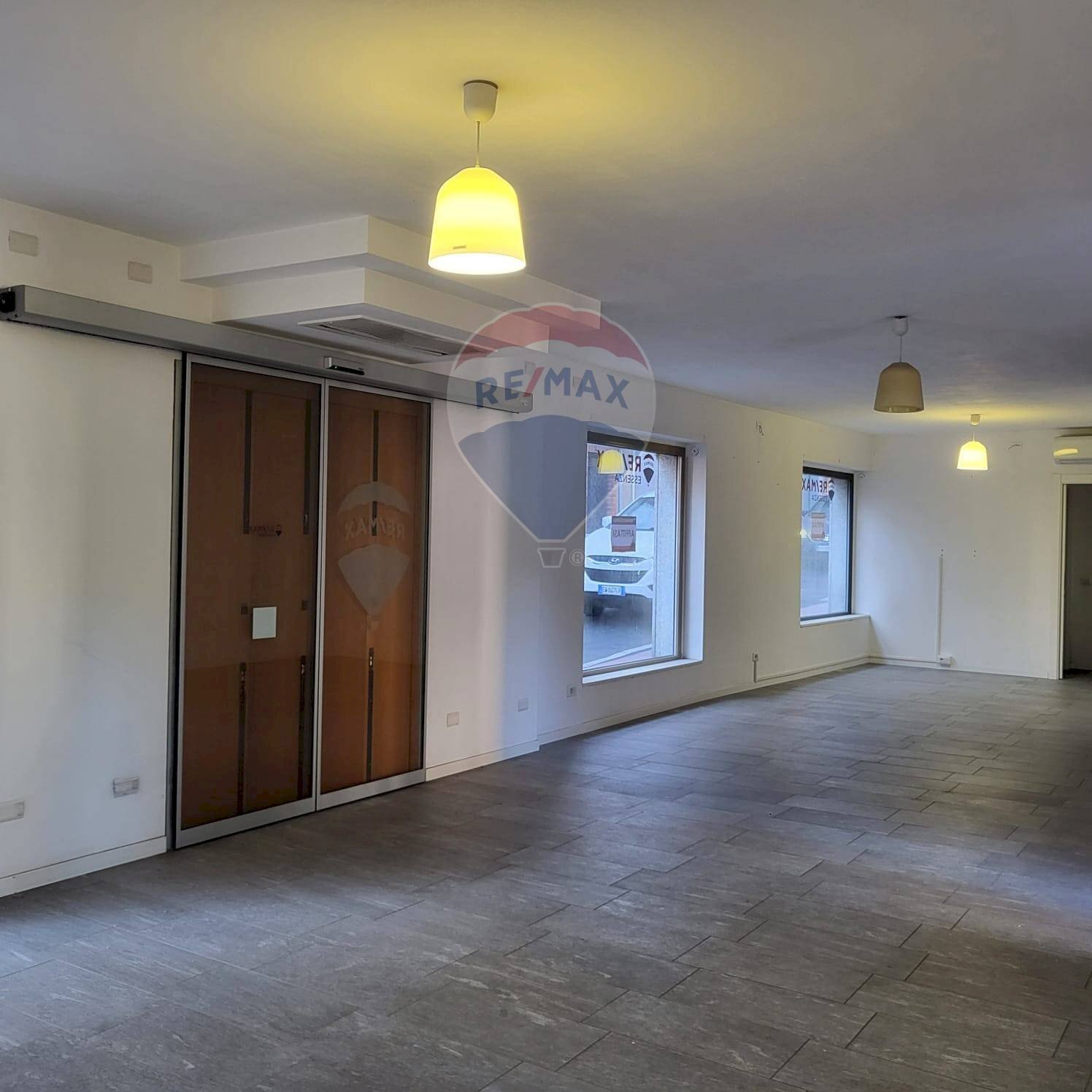 Stanza vuota - Two-room apartment Contrada Grande, Casnate con Bernate - photo 3