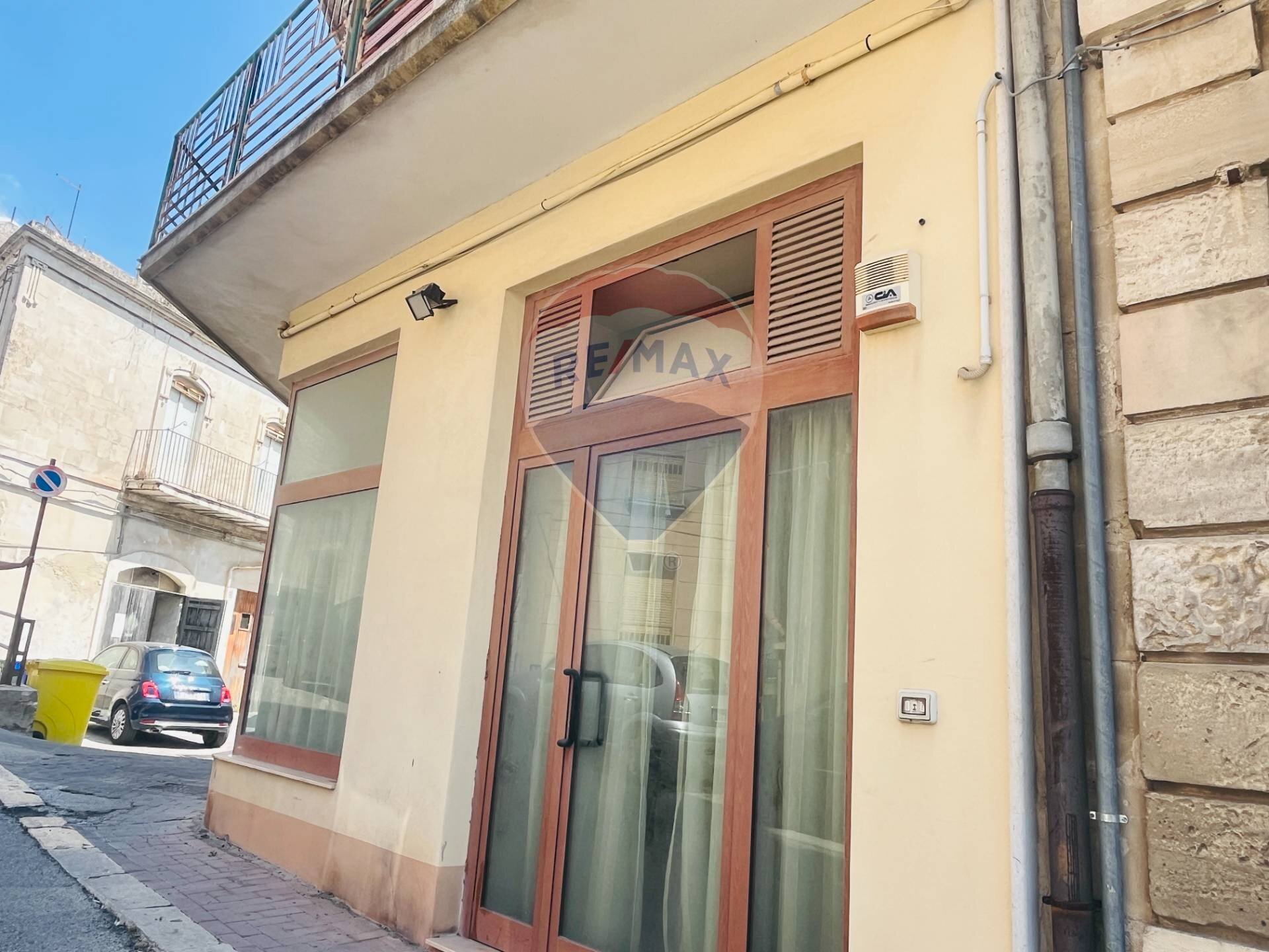 Edificio all\'aperto - Locale Commerciale Corso Regina Elena
66-68, Modica - foto 3