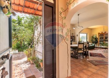 Terrazza - Villa Contrada Senia
 
17, Comiso - foto 5