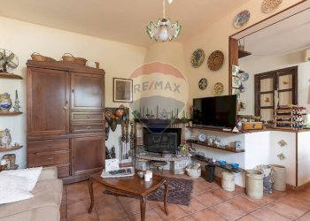 Soggiorno - Villa Contrada Senia
 
17, Comiso - foto 11