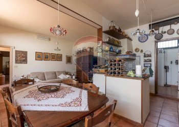 Sala da pranzo - Villa Contrada Senia
 
17, Comiso - foto 13