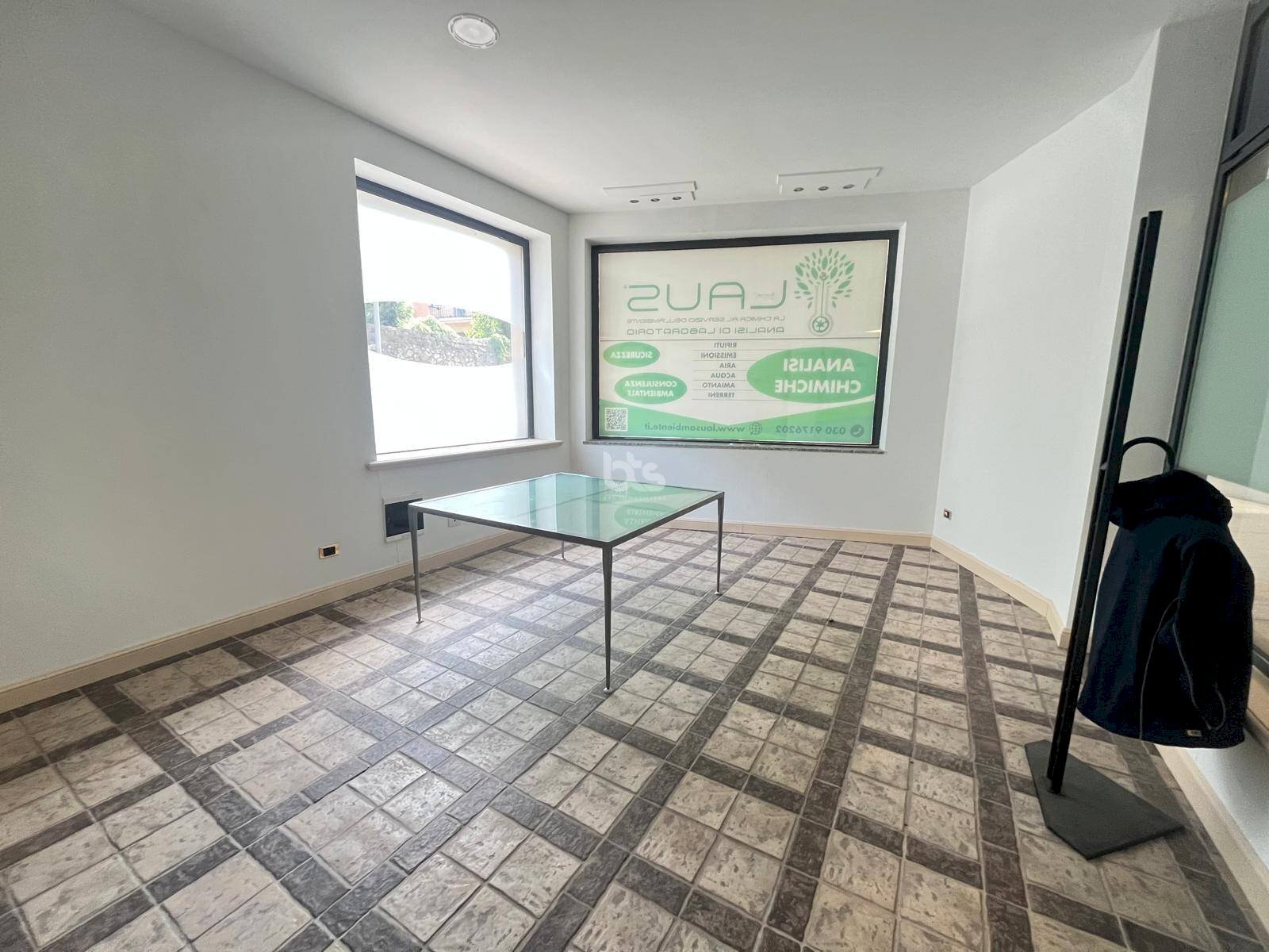 Foto 2 - Locale Commerciale via prati, Sarnico - foto 2