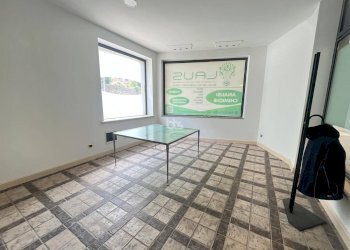 Foto 2 - Locale Commerciale via prati, Sarnico - foto 2