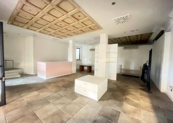 Foto 1 - Locale Commerciale via prati, Sarnico - foto 1