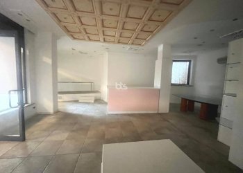 Foto 3 - Locale Commerciale via prati, Sarnico - foto 3