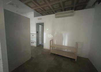 Foto 4 - Locale Commerciale via prati, Sarnico - foto 4