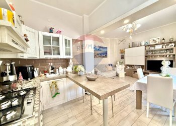 Cucina - Trilocale VIALE EUROPA
 
9, Calvizzano - foto 5