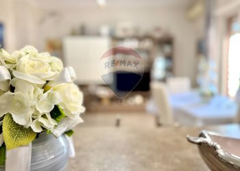 Dettagli - Trilocale VIALE EUROPA
 
9, Calvizzano - foto 17