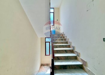 Scale - Trilocale VIALE EUROPA
 
9, Calvizzano - foto 19