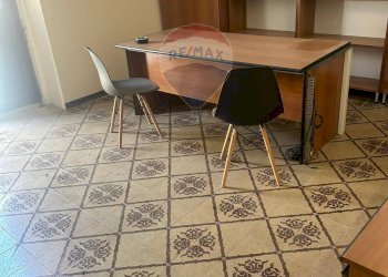 Ufficio - Appartamento VIA TAROLLO
 
1-3, Partinico - foto 13