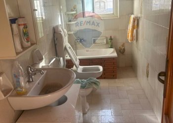 Bagno - Casa indipendente Piazza Vittorio Emmanuele Orlando
 
3, Partinico - foto 6