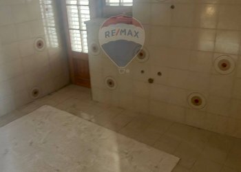 Bagno - Casa indipendente Piazza Vittorio Emmanuele Orlando
 
3, Partinico - foto 14