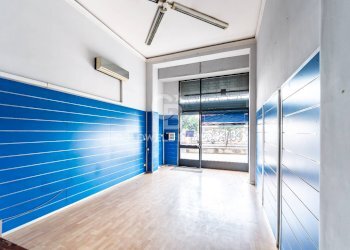 Foto 15 - Locale Commerciale Viale Regina Margherita
 
19, Acireale - foto 15