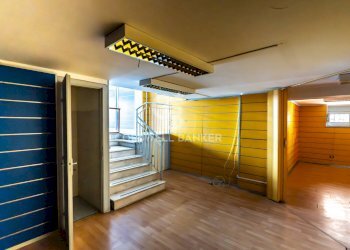 Foto 11 - Locale Commerciale Viale Regina Margherita
 
19, Acireale - foto 11