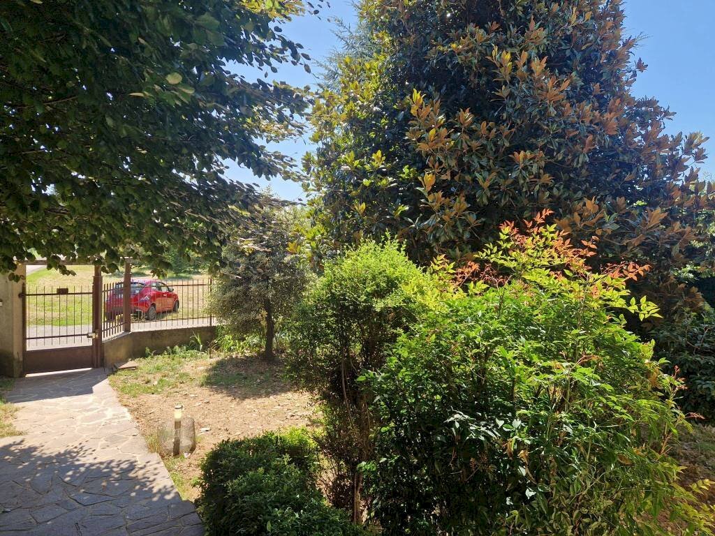 Giardino - Villa via al Corbè, 17, Mozzate - foto 3