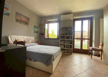 Camera da letto - Rustic via Tetto Nuovo, Pino Torinese - photo 33