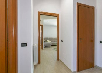 Disimpegno - Trilocale via dei Garofani, 4, Nettuno - foto 13