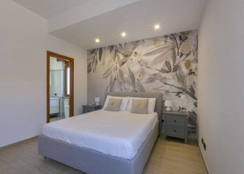 Camera da letto - Three-room apartment via dei Garofani, 4, Nettuno - photo 21