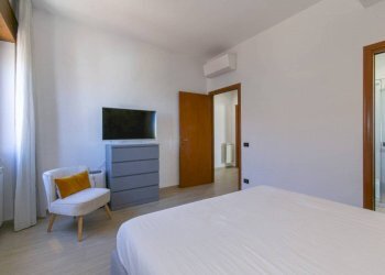 Camera da letto - Three-room apartment via dei Garofani, 4, Nettuno - photo 22
