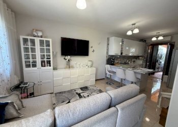 Salone - Villa a Schiera Montefiore Conca - foto 5