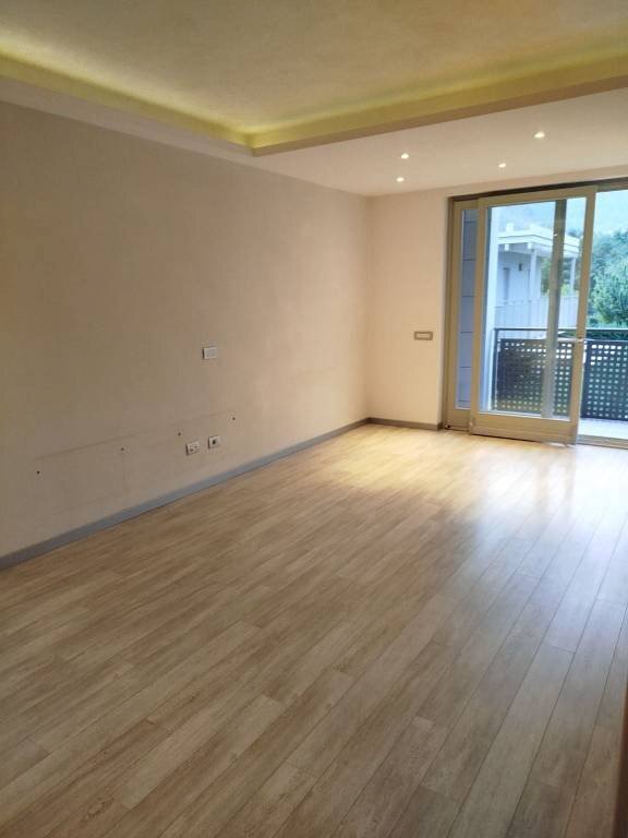 Camera da letto - Trilocale via Ventina, 1, Sondrio - foto 2