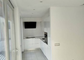 Ingresso - Trilocale via Ventina, 1, Sondrio - foto 4
