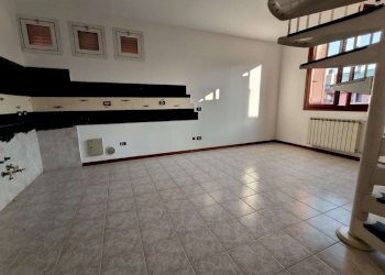 7c0f3977-5bf7-4d07-b3f0-dc7c7582fc59 - Attico via Della Cooperazione, 121, Rozzano - foto 19
