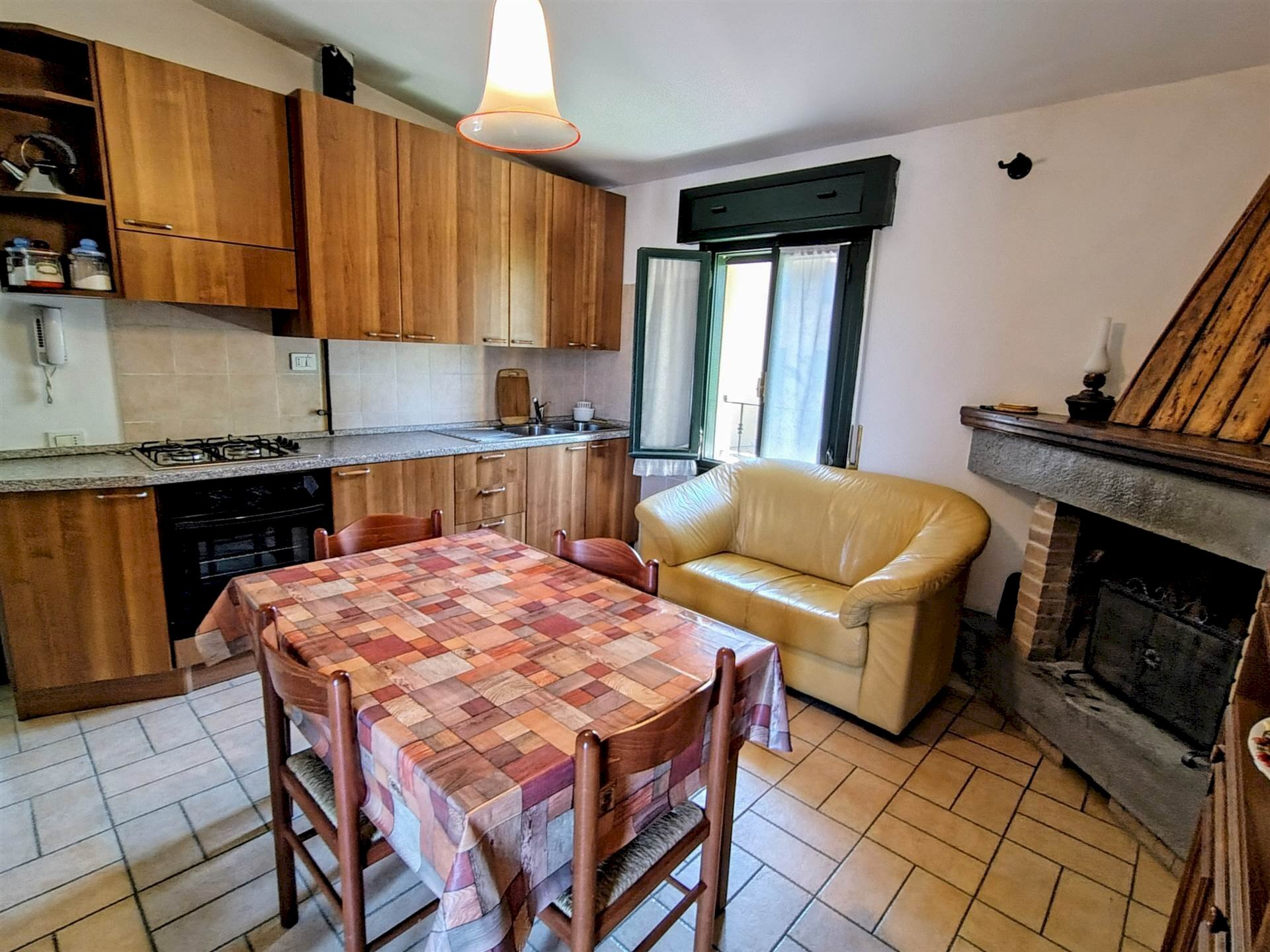 Trilocale Montecreto - foto 3