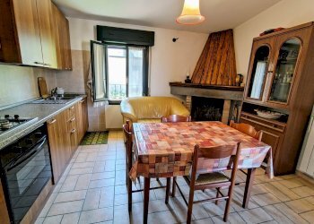 Trilocale Montecreto - foto 2