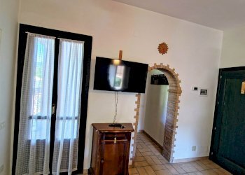 Trilocale Montecreto - foto 7