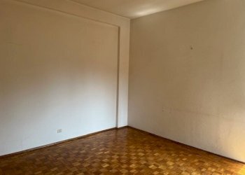 Appartamento Via Roberto d'Azeglio, 19, Busca - foto 2