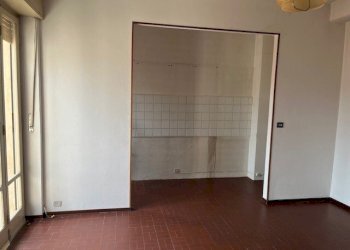 Appartamento Via Roberto d'Azeglio, 19, Busca - foto 8