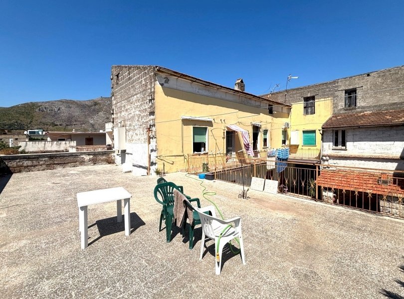 Appartamento Mondragone - foto 1