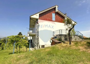 Villa Via San Pasquale, 25 
 Morsasco, Morsasco - foto 4