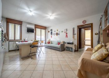 Bilocale Via Benamati G. B., Guastalla - foto 4