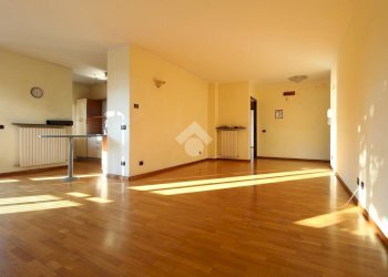 Trilocale Piazza XXV Aprile, Cadelbosco di Sopra - foto 11