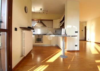 Trilocale Piazza XXV Aprile, Cadelbosco di Sopra - foto 2