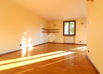 Trilocale Piazza XXV Aprile, Cadelbosco di Sopra - foto 10