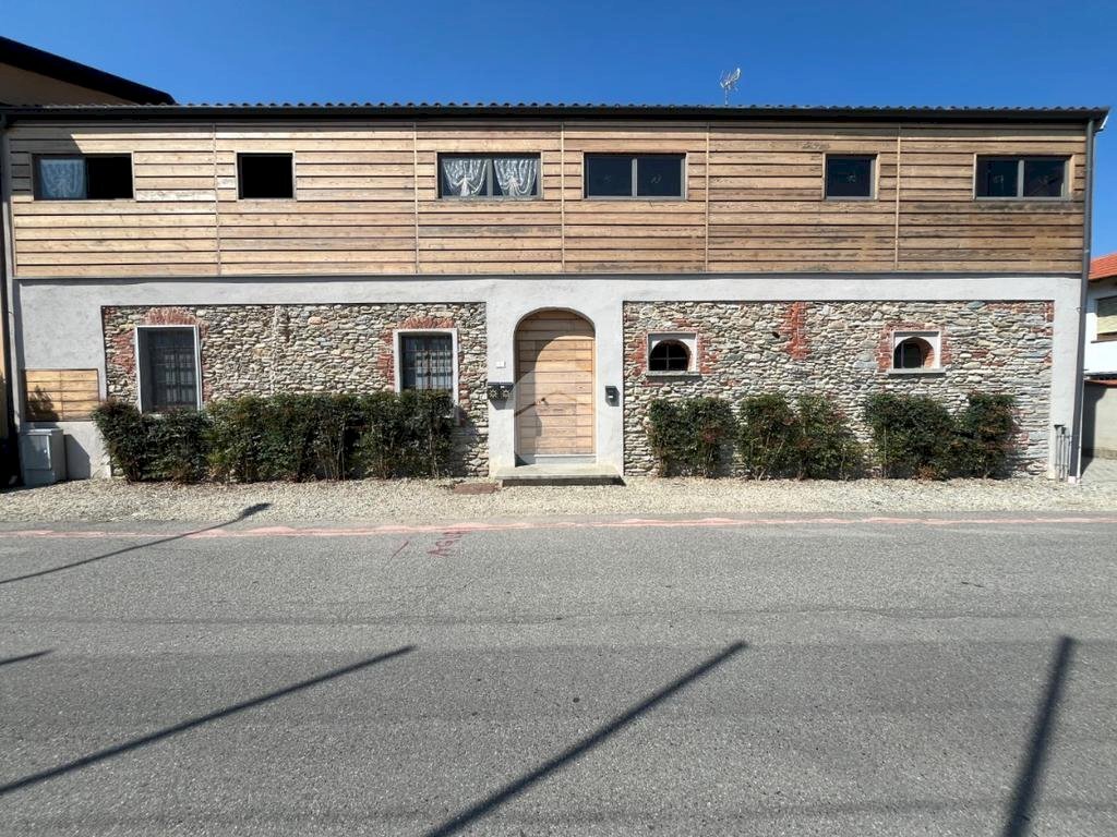 Trilocale Viale Rimembranza, Bagnolo Piemonte - foto 1