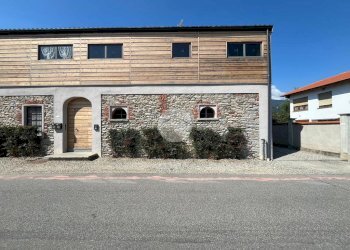 Three-room apartment Viale Rimembranza, Bagnolo Piemonte - photo 4